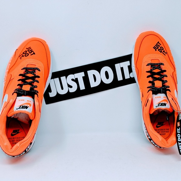 NEW RARE Nike Womens Air Max 1
Just Do It Pack - Picture 5 of 8